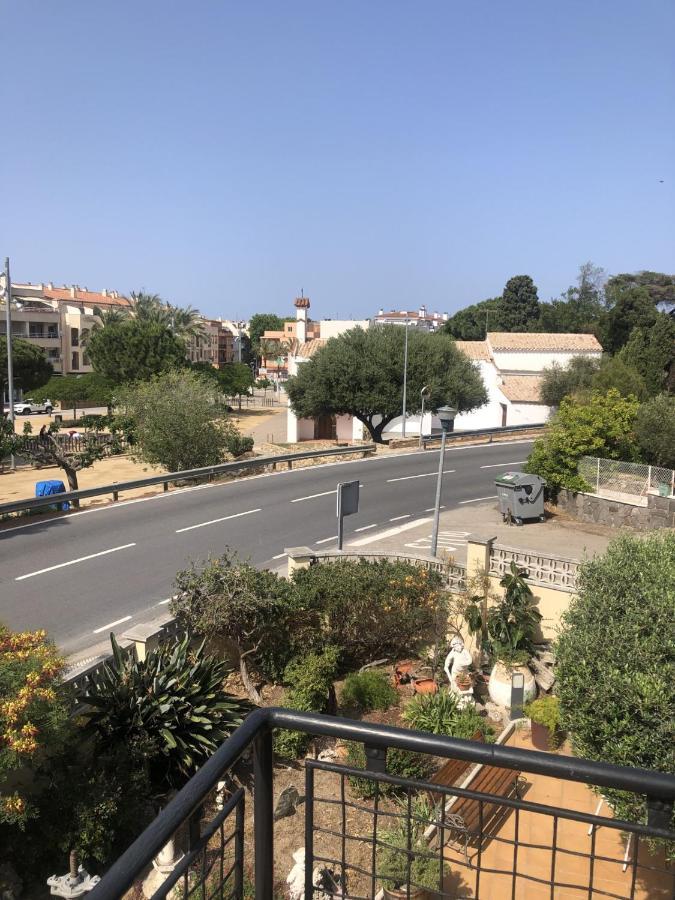 1R Pis Al Port-Terrassa I Jardi Appartement Llança Buitenkant foto